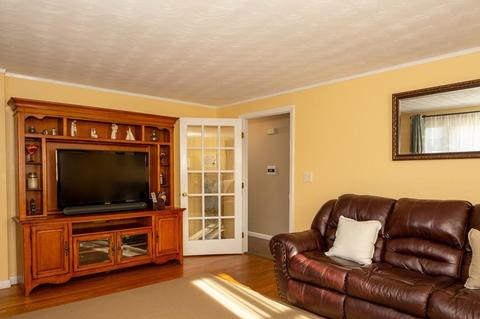 486 Stone Rd, Windsor, CT 06095 photo 7