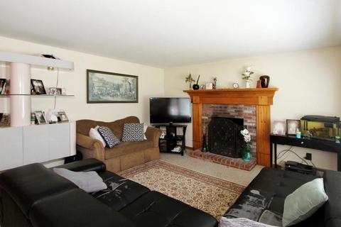 90 Camelback Rd, Barnstable, MA 02648 photo 9