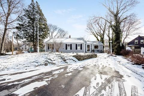 46 Bennett Rd, Marblehead, MA 01945 photo 2