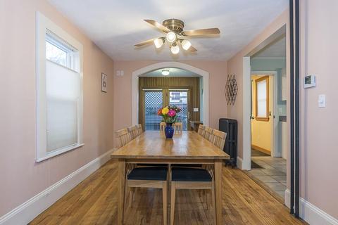 5 Harold Ave, Gloucester, MA 01930 photo 2