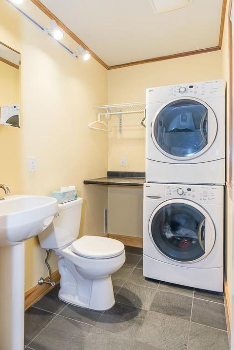 5 Harold Ave, Gloucester, MA 01930 photo 8