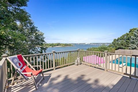 27 Pinecliff Dr, Marblehead, MA 01945 photo 25