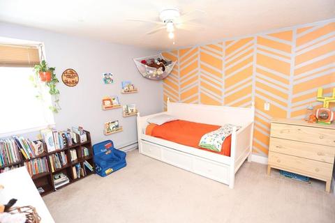 833 Pendleton Ave, Chicopee, MA 01020 photo 21
