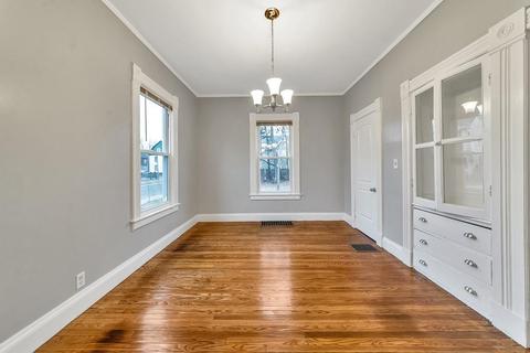 72 Princeton St, Springfield, MA 01109 photo 8