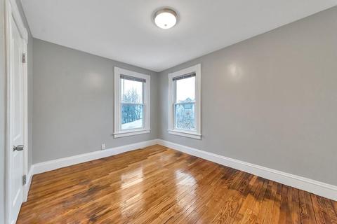 72 Princeton St, Springfield, MA 01109 photo 19