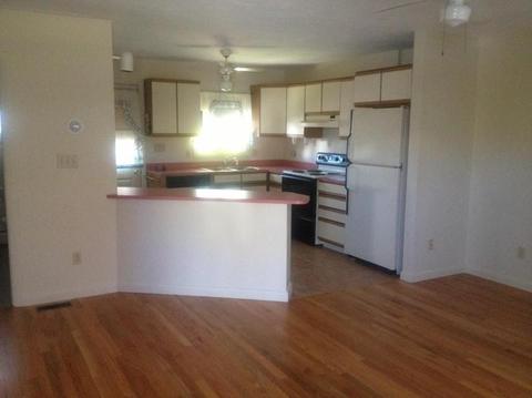 34 Saxon St, Fall River, MA 02720 photo 5