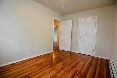 180 Pilgrim Ave, Worcester, MA 01604 photo 13