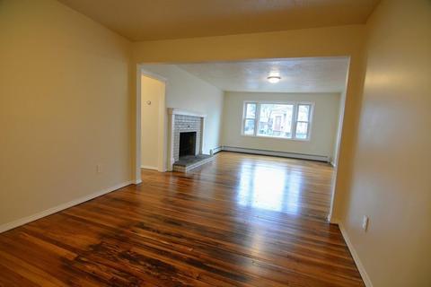 180 Pilgrim Ave, Worcester, MA 01604 photo 10