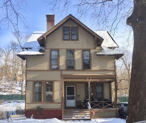57 Avon Pl, Springfield, MA 01105 photo 1