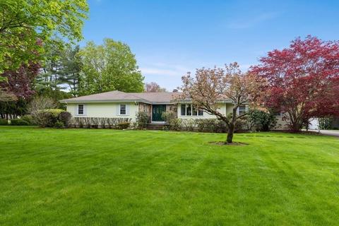 115 Prospect St, Hingham, MA 02043 photo 1