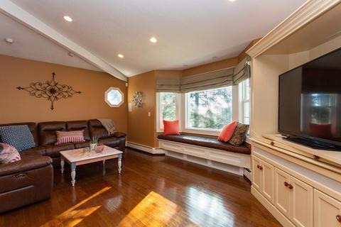 158 Hillcrest, Needham, MA 02492 photo 9