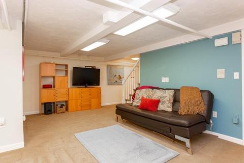 158 Hillcrest, Needham, MA 02492 photo 22