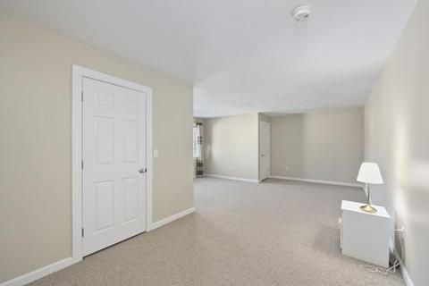 216 Main St #D2, Maynard, MA 01754 photo 9