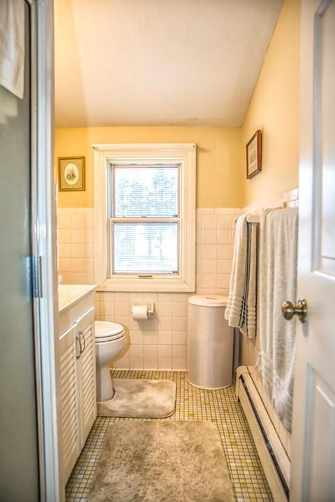 22 Orchardview St, West Springfield, MA 01089 photo 24