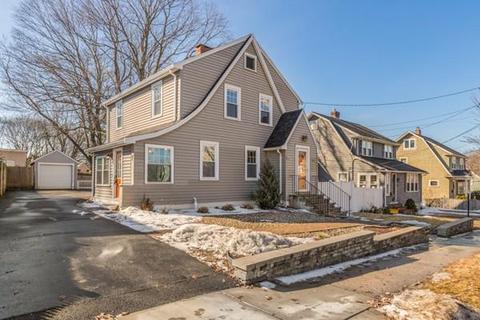 174 William St, Stoneham, MA 02180 photo 2