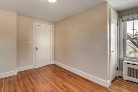 174 William St, Stoneham, MA 02180 photo 15