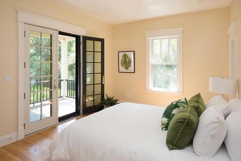 165 Berkeley St, Newton, MA 02465 photo 8