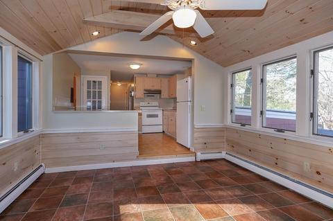 1 White Ave, Maynard, MA 01754 photo 5
