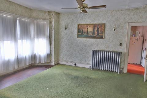 486 4th St, Fall River, MA 02721 photo 7