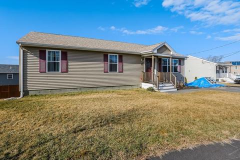 57 Clarkson St, Fall River, MA 02724 photo 3