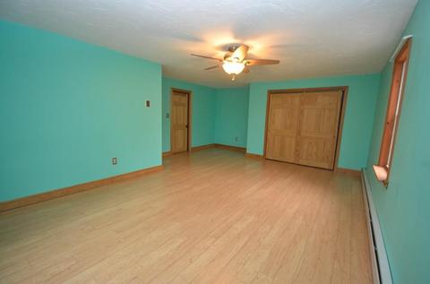 300 Eight Lots Rd, Sutton, MA 01590 photo 17