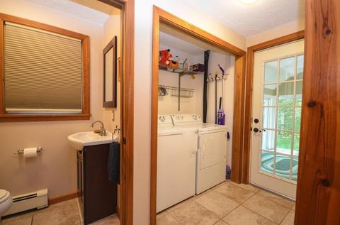 300 Eight Lots Rd, Sutton, MA 01590 photo 6