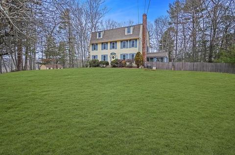 300 Eight Lots Rd, Sutton, MA 01590 photo 1
