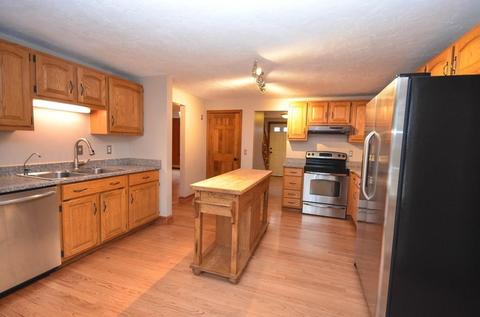 300 Eight Lots Rd, Sutton, MA 01590 photo 5