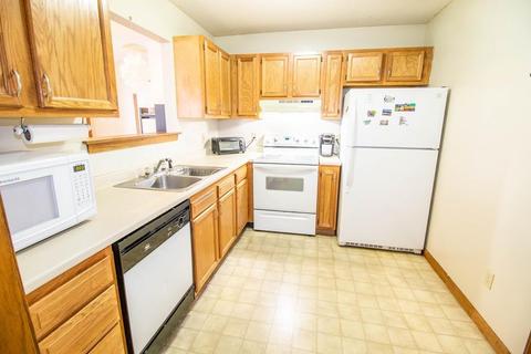 163 Lamont St, Springfield, MA 01119 photo 4