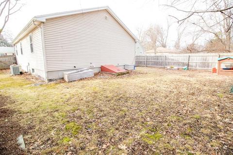 163 Lamont St, Springfield, MA 01119 photo 15