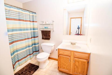 163 Lamont St, Springfield, MA 01119 photo 12