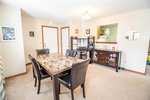 163 Lamont St, Springfield, MA 01119 photo 6