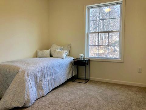 54 Orient St, Worcester, MA 01604 photo 11