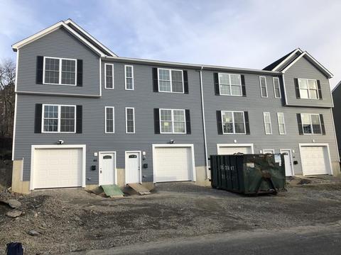 54 Orient St, Worcester, MA 01604 photo 16