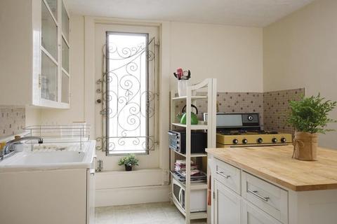 60 Beals St, Brookline, MA 02446 photo 8