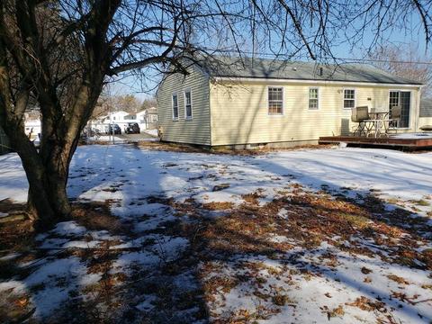 227 Starling Rd, Springfield, MA 01119 photo 2