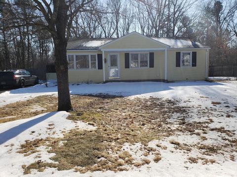 227 Starling Rd, Springfield, MA 01119 photo 1