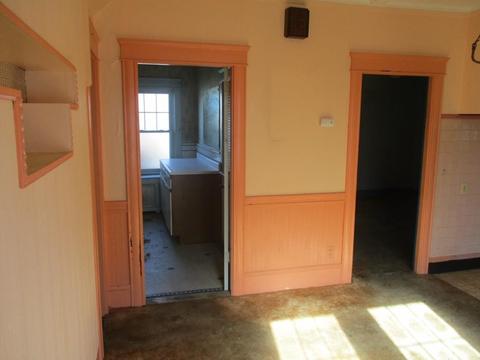 494 Bowen St, Fall River, MA 02724 photo 7
