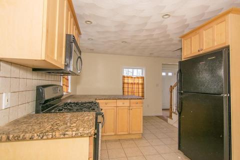 44 Elm St, Georgetown, MA 01833 photo 10