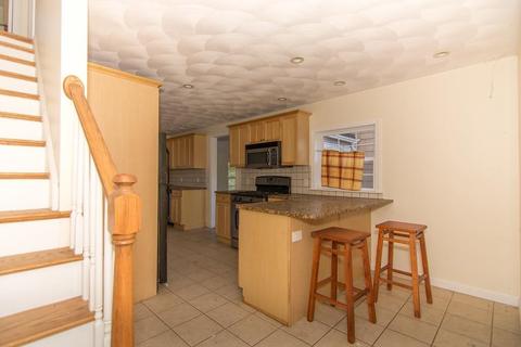 44 Elm St, Georgetown, MA 01833 photo 13