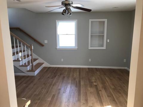 19 Wall St, Uxbridge, MA 01569 photo 6