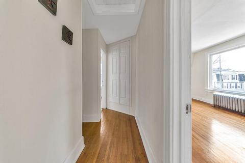 47 Jasper St, Springfield, MA 01109 photo 15