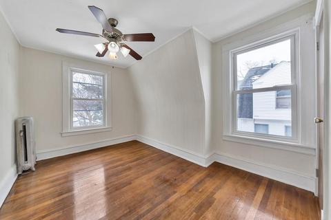 47 Jasper St, Springfield, MA 01109 photo 14