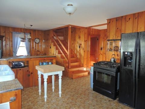 68 Pilgrim Ave, Wareham, MA 02571 photo 4