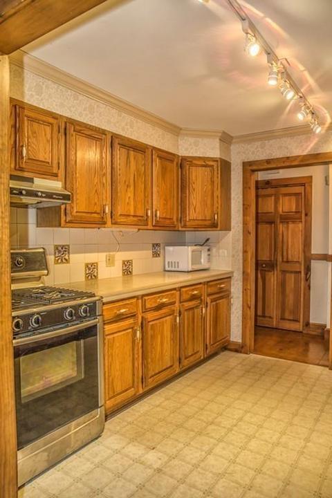 165 Beaver Dam Rd, Lee, MA 01238 photo 11