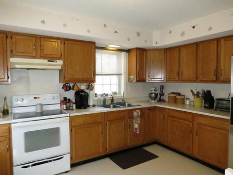 40 Barnett Rd, Sutton, MA 01590 photo 4