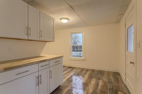 277 Beacon St, Athol, MA 01331 photo 6