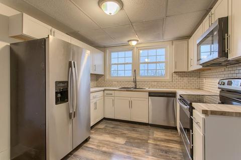 277 Beacon St, Athol, MA 01331 photo 2
