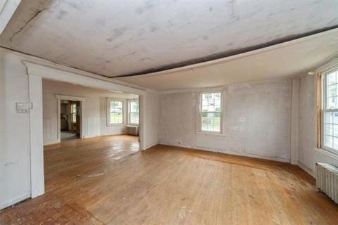 36 Church St, Ware, MA 01082 photo 21