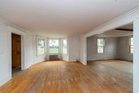 36 Church St, Ware, MA 01082 photo 22